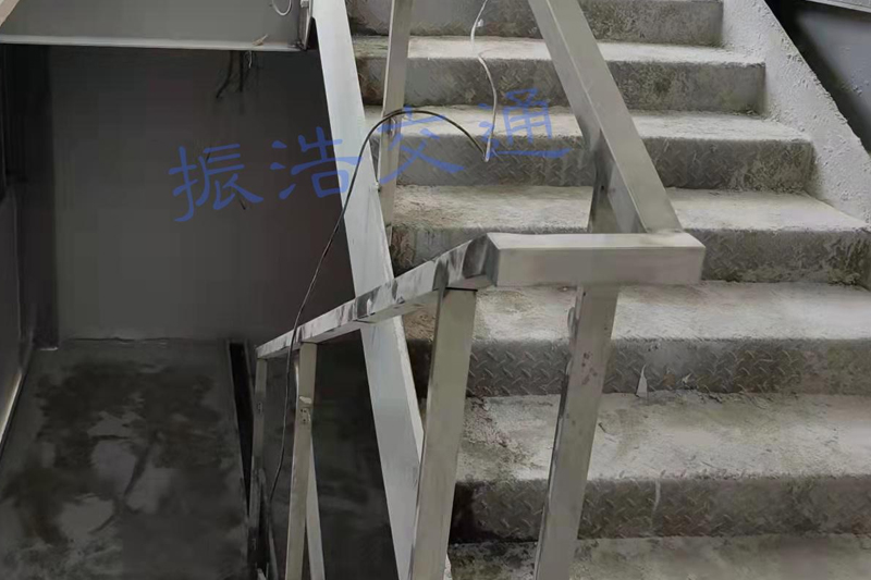 Hindi kinakalawang na asero na guardrail