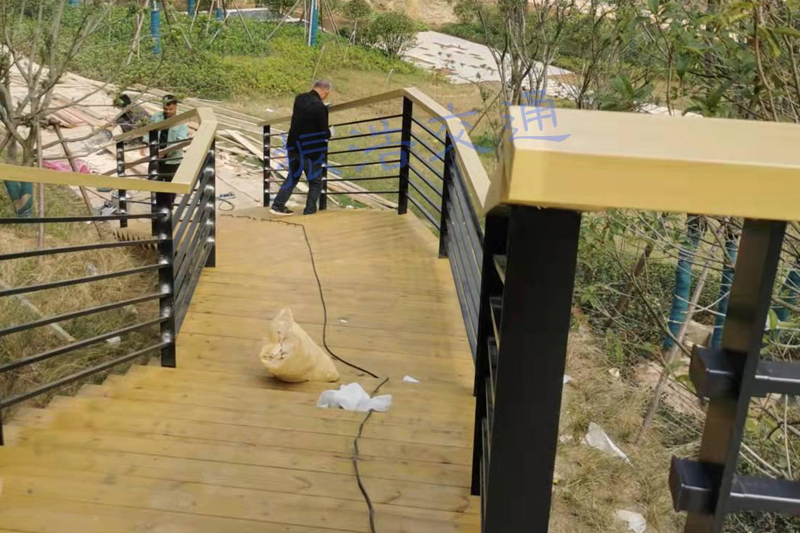 Rehas ng boardwalk