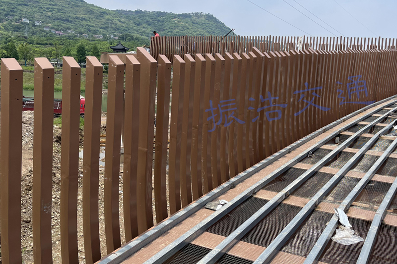 Aluminyo haluang metal na guardrail